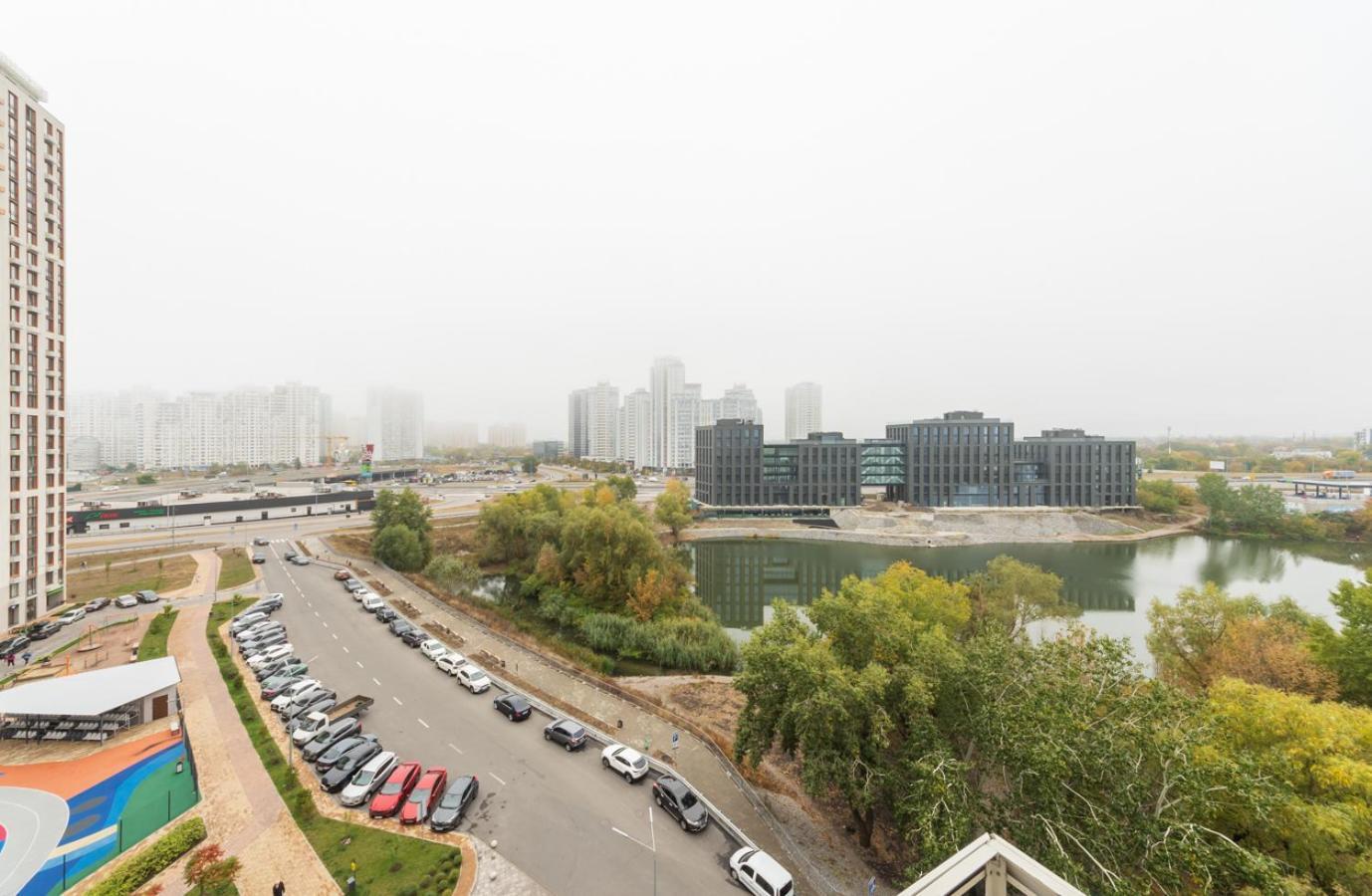 Luxury Apartment Near Metro Station Osokorky Kiev Exterior foto